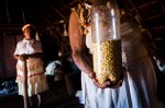 Frauen auf dem Land leiden insbesondere unter Armut, Analphabetentum und schlechter Gesundheitsversorgung.(Foto: percursodacultura  / flickr, Expedição Guarani Kaiowa - Dourados (MS), https://creativecommons.org/licenses/by-sa/2.0/, http://http://bi